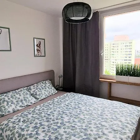 Urban Vibe - Manhattan 10th Floor Piotrkowska Parking Apartment